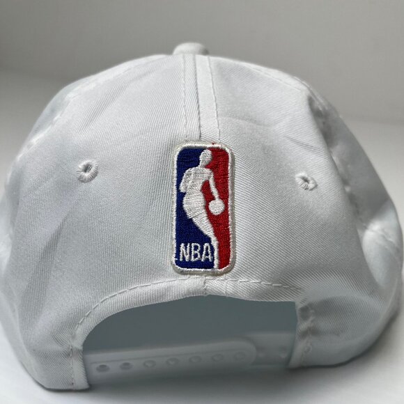 1994 Sports Specialties Vancouver Grizzlies Logo Snapback Hat - Picture 4 of 11